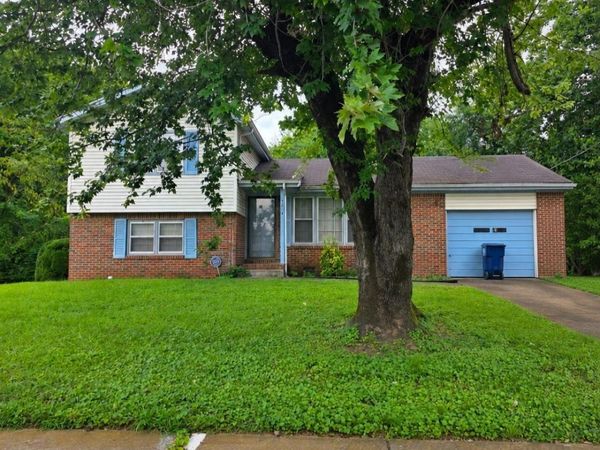 3219 W Helena Drive NW, Huntsville, AL 35810