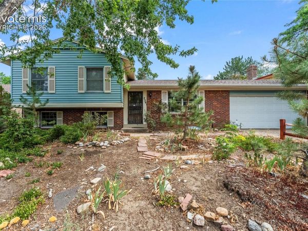 2591 S Eagle Circle, Aurora, CO 80014