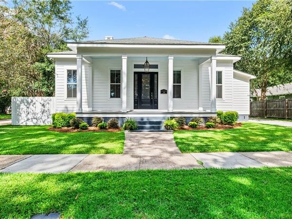 201 Grand Boulevard, Mobile, AL 36607