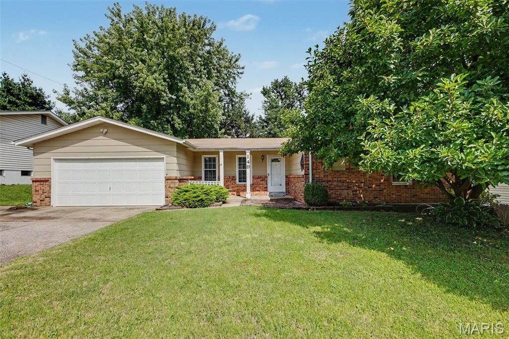 149 Hunters Ridge , Saint Charles, MO 63301 Main Photo