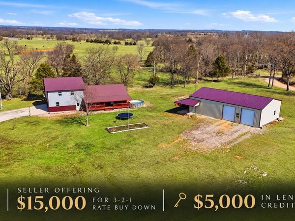 8586 Farm Road 2230, Washburn, MO 65772