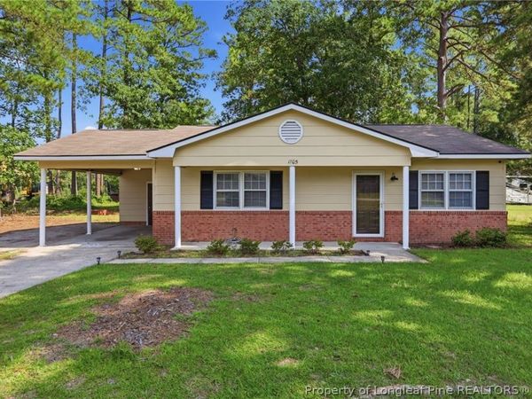 1705 Sand Hill Road, Hope Mills, NC 28348