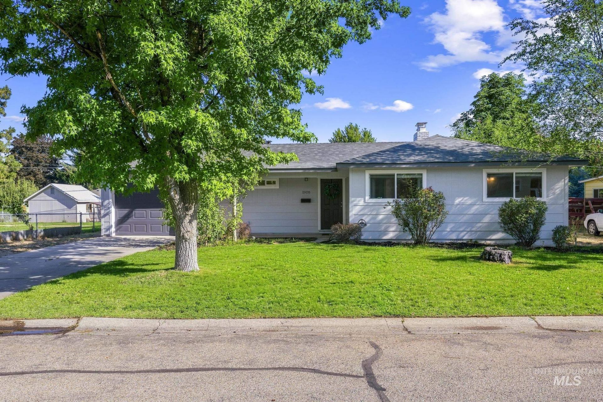 1908 W Tendoy Dr, Boise, ID 83705 Main Photo