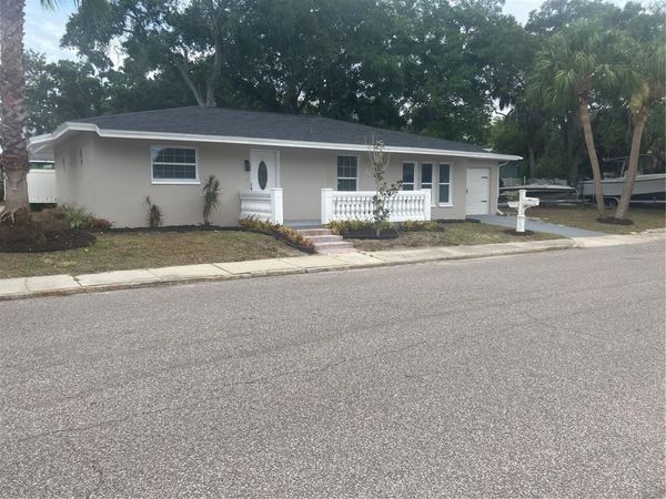 601 BANANA STREET , TARPON SPRINGS, FL 34689