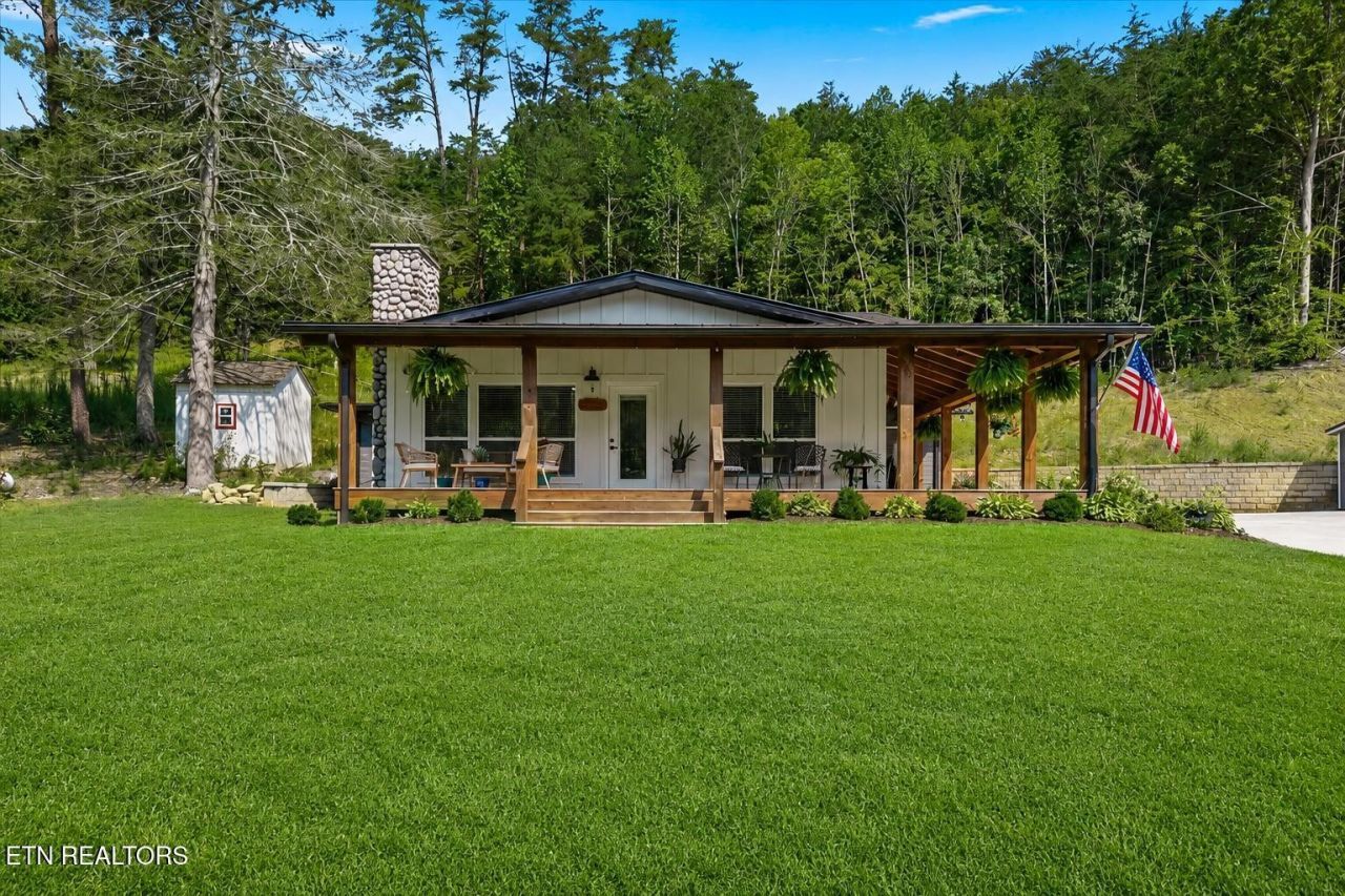 486 Steer Creek Road, Tellico Plains, TN 37385 Main Photo