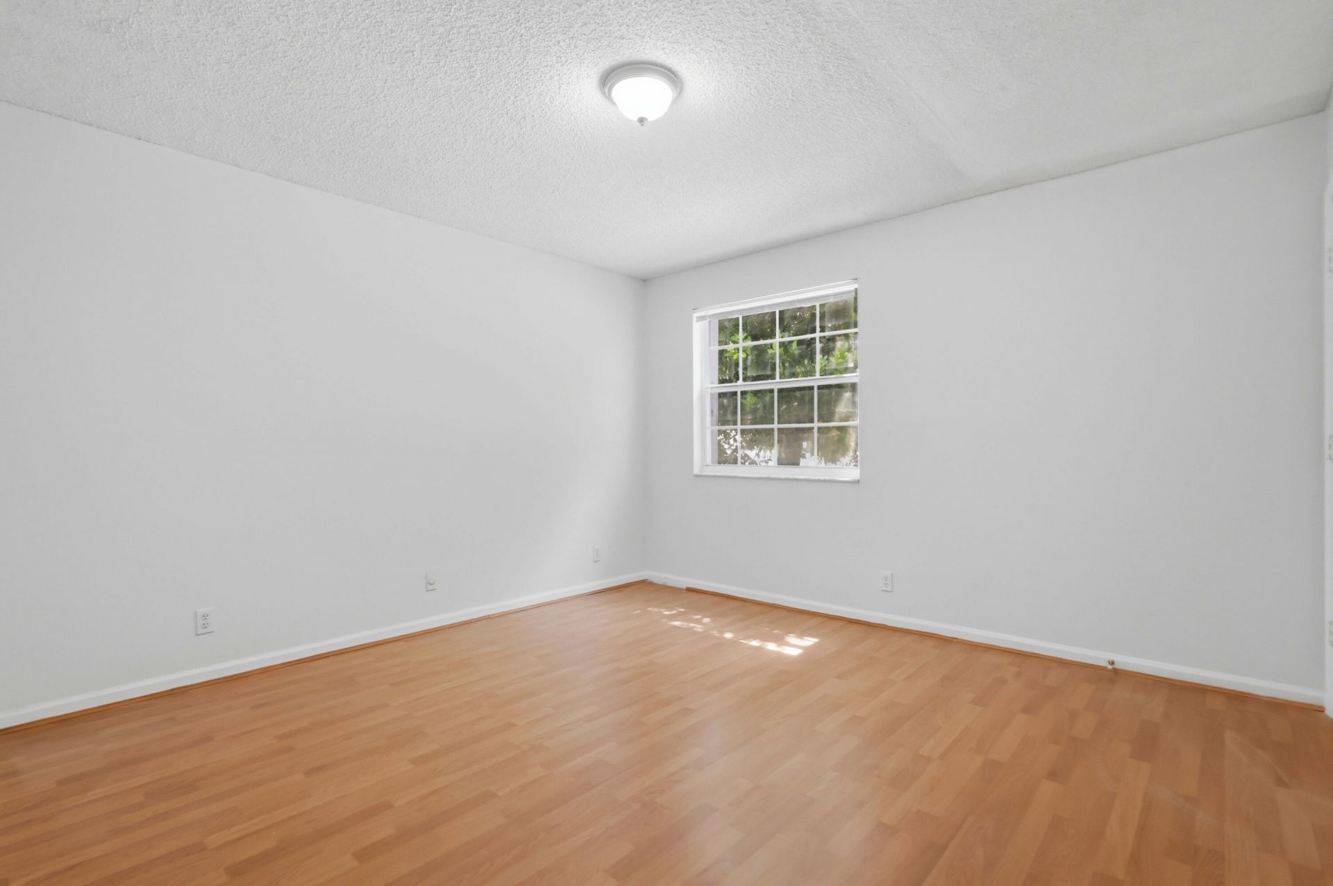 9516 NW 8th Circle, Plantation, FL 33324 Photo