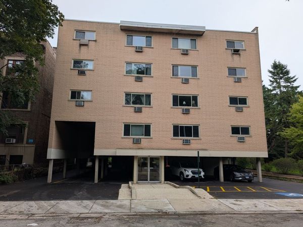 4939 S Dorchester Avenue, Unit 2A, Chicago, IL 60615