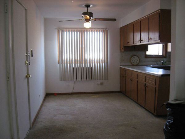 426 W Barry Avenue, Unit 409, Chicago, IL 60657