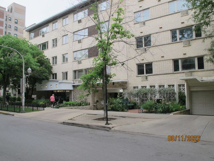 Main Photo