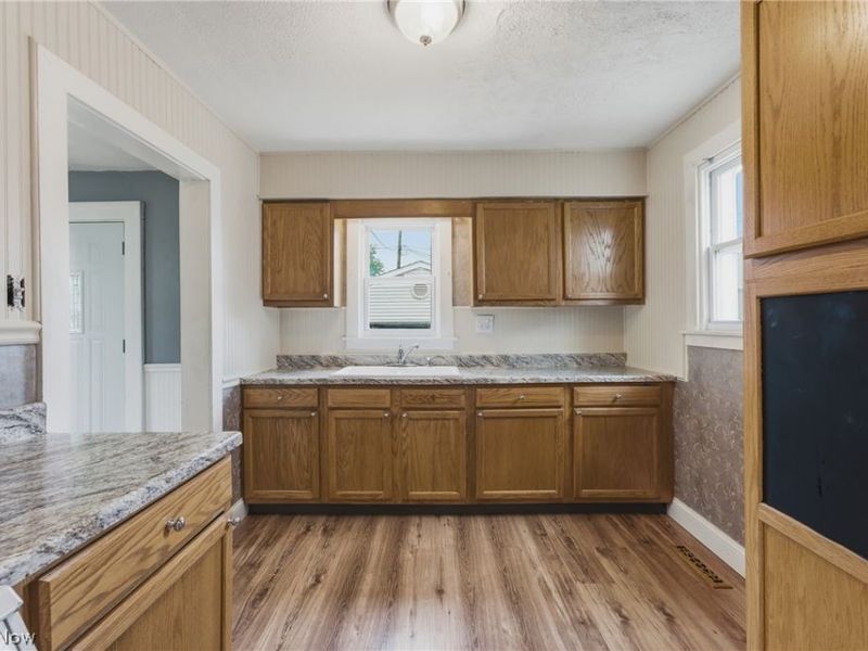 1306 Roslyn Avenue SW, Canton, OH 44710 Photo 11
