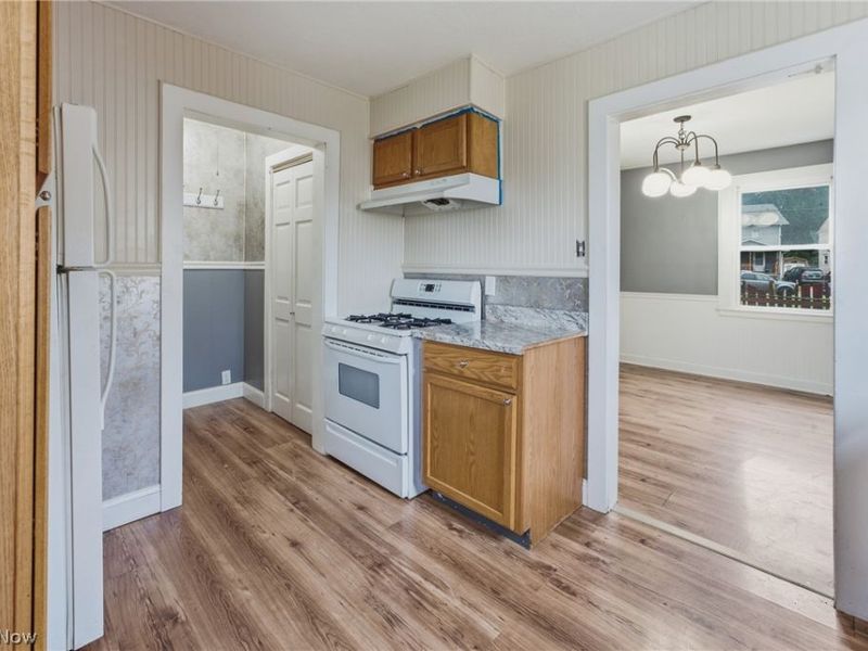 1306 Roslyn Avenue SW, Canton, OH 44710 Photo 12