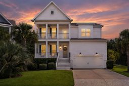 1640 Fort Palmetto Circle photo 4