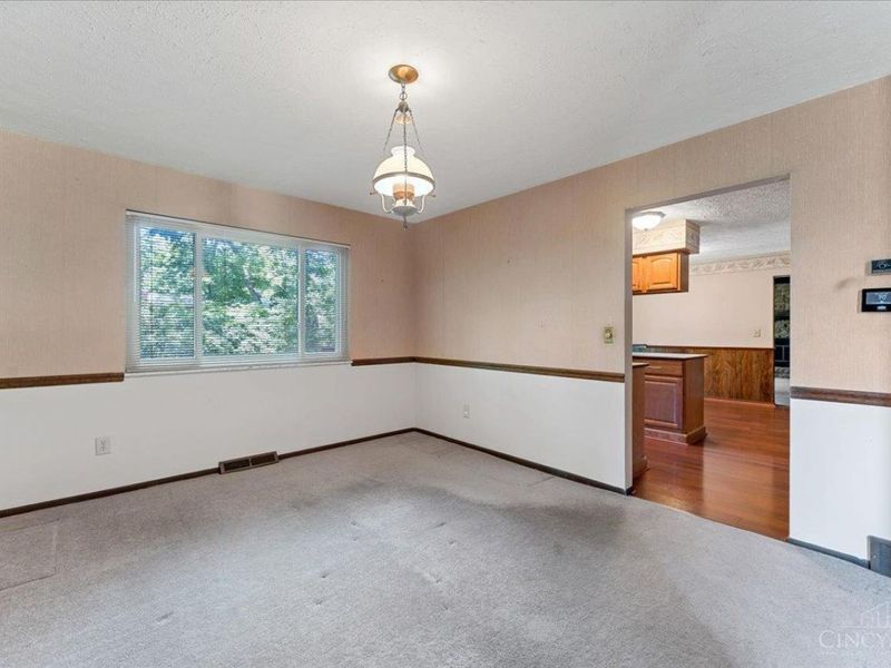 1674 Foxwood Trail, Miami Township, OH 45140 Photo 11