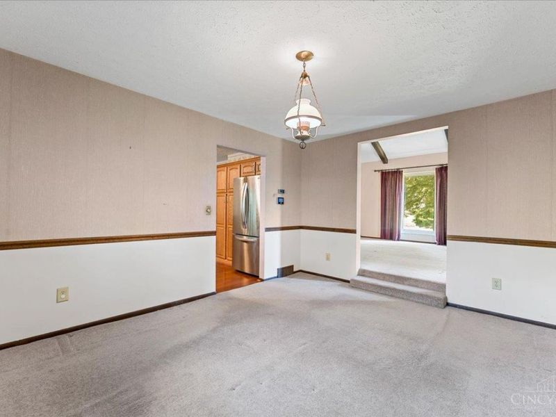 1674 Foxwood Trail, Miami Township, OH 45140 Photo 12