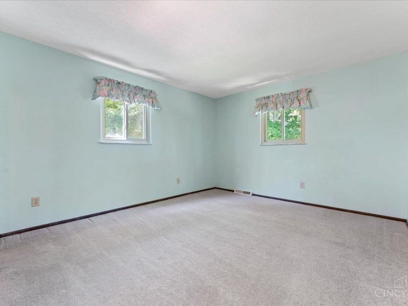 1674 Foxwood Trail, Miami Township, OH 45140 Photo 32