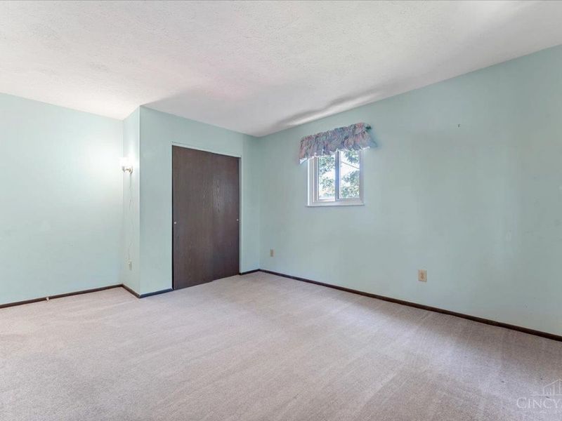 1674 Foxwood Trail, Miami Township, OH 45140 Photo 33