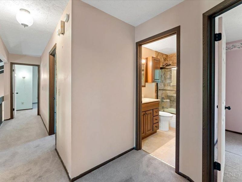 1674 Foxwood Trail, Miami Township, OH 45140 Photo 37