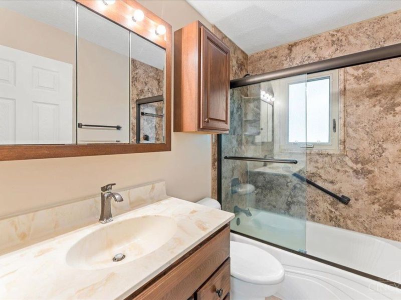 1674 Foxwood Trail, Miami Township, OH 45140 Photo 38