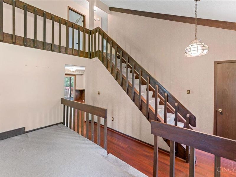 1674 Foxwood Trail, Miami Township, OH 45140 Photo 5