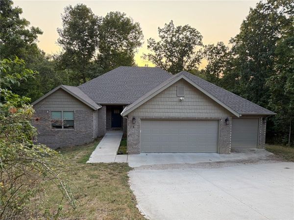 5 Henley Lane , Bella Vista, AR 72714