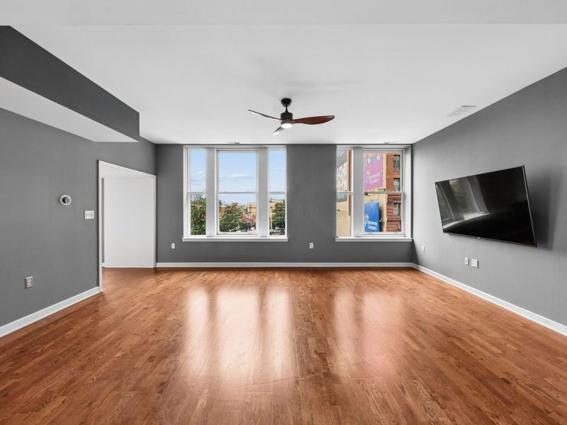 145 N High Street, Unit 301, Columbus, OH 43215 Photo 4