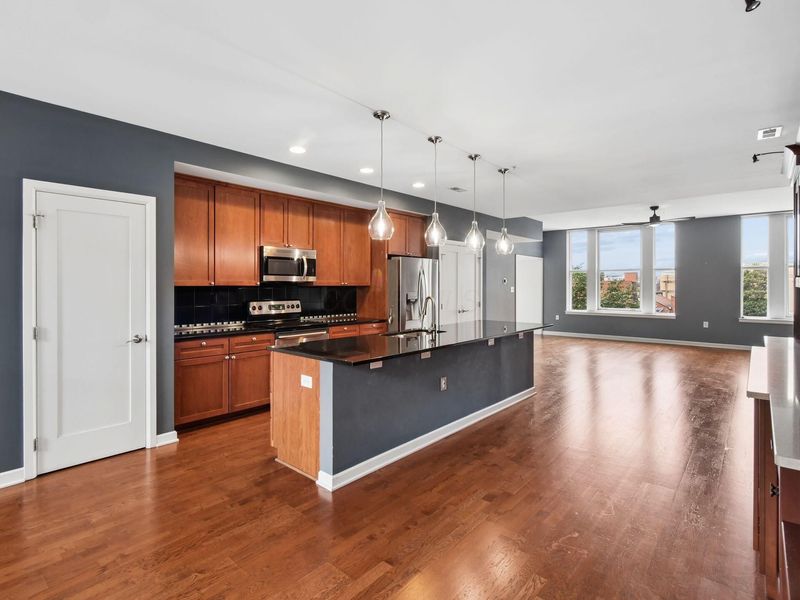 145 N High Street, Unit 301, Columbus, OH 43215 Photo 8