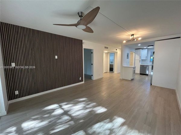 609 S State Road 7 , Unit 1E, Margate, FL 33068