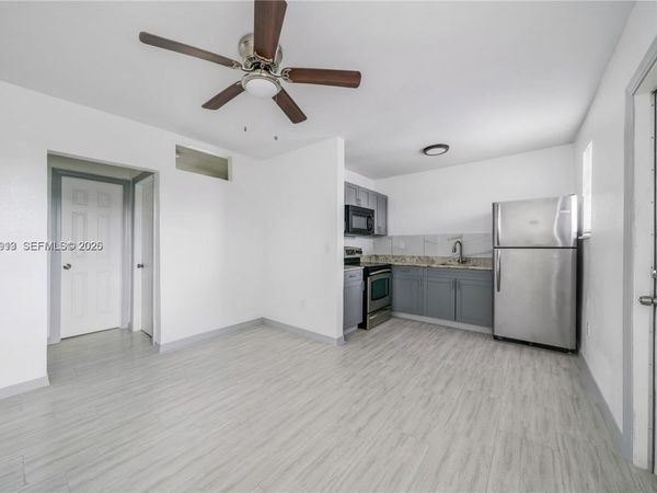 1281 NW 61st St, Unit 31, Miami, FL 33142
