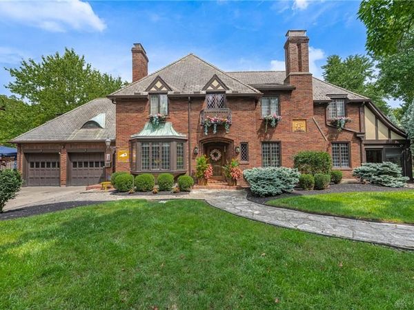 2020 Coolidge Drive, Oakwood, OH 45419