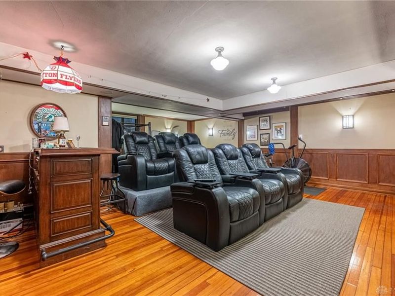 2020 Coolidge Drive, Oakwood, OH 45419 Photo 2