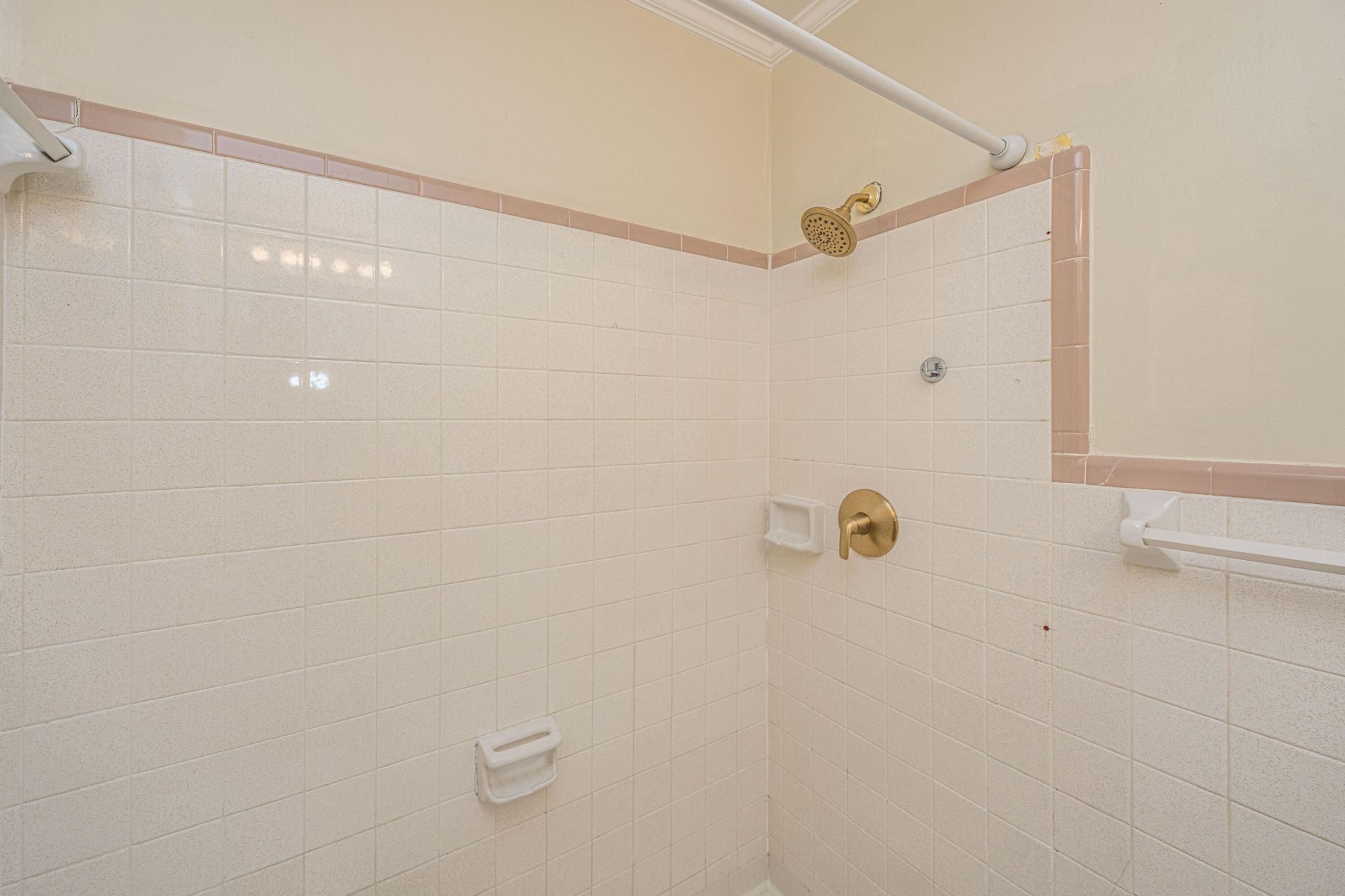 427 Parkdale Drive Photo 22