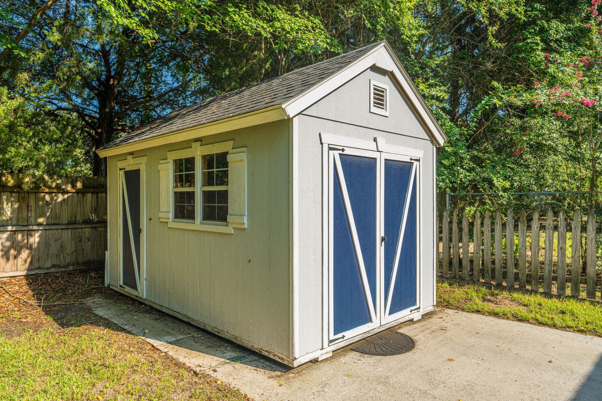 427 Parkdale Drive Photo 35