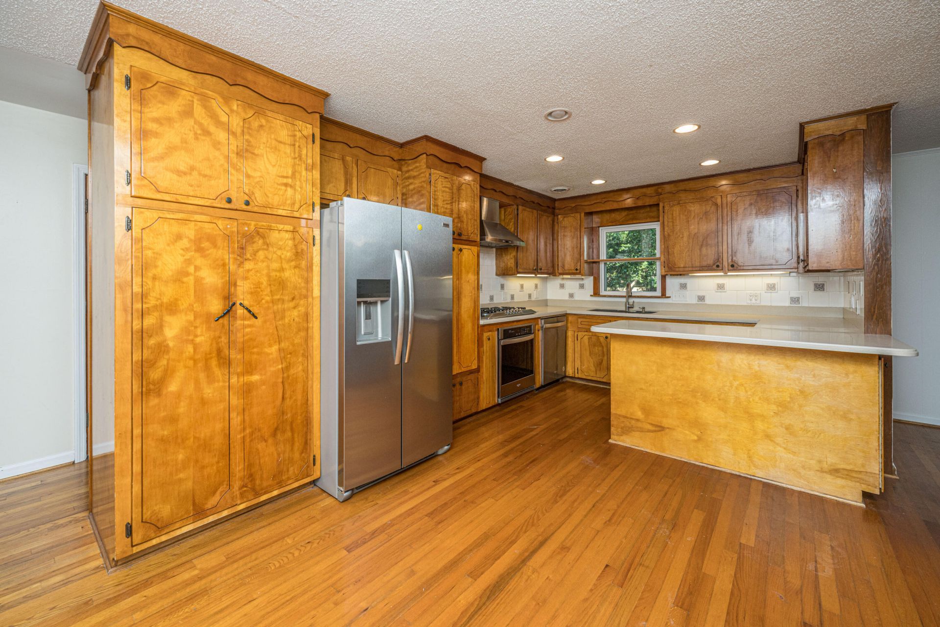 427 Parkdale Drive Photo 6