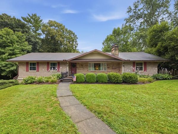 1807 Hanley Road West, Mansfield, OH 44904