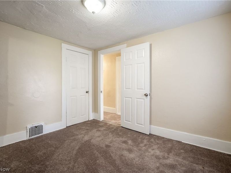 1152 Manning Avenue, Akron, OH 44307 Photo 16
