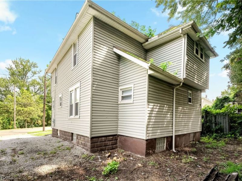 1152 Manning Avenue, Akron, OH 44307 Photo 31