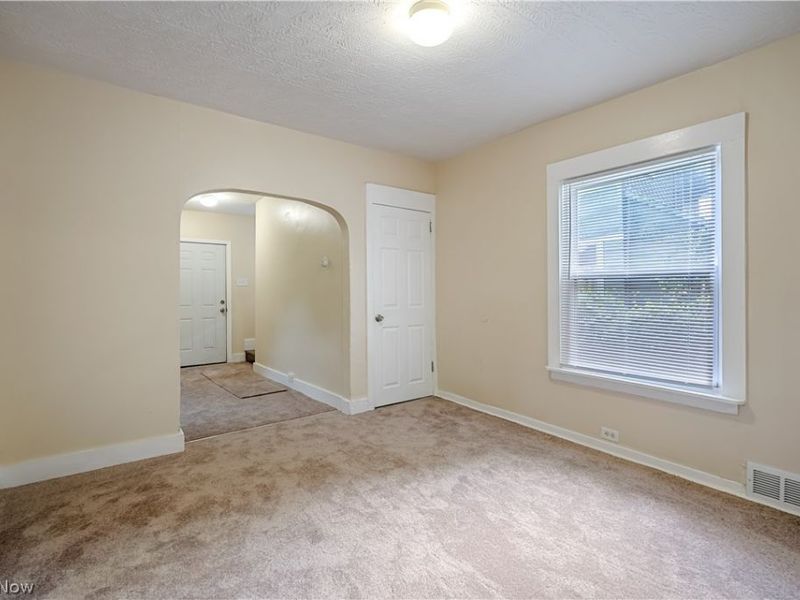 1152 Manning Avenue, Akron, OH 44307 Photo 5