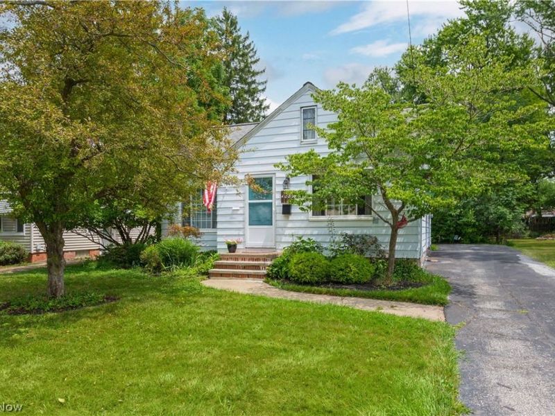 4089 W 229th Street, Fairview Park, OH 44126 Photo 1