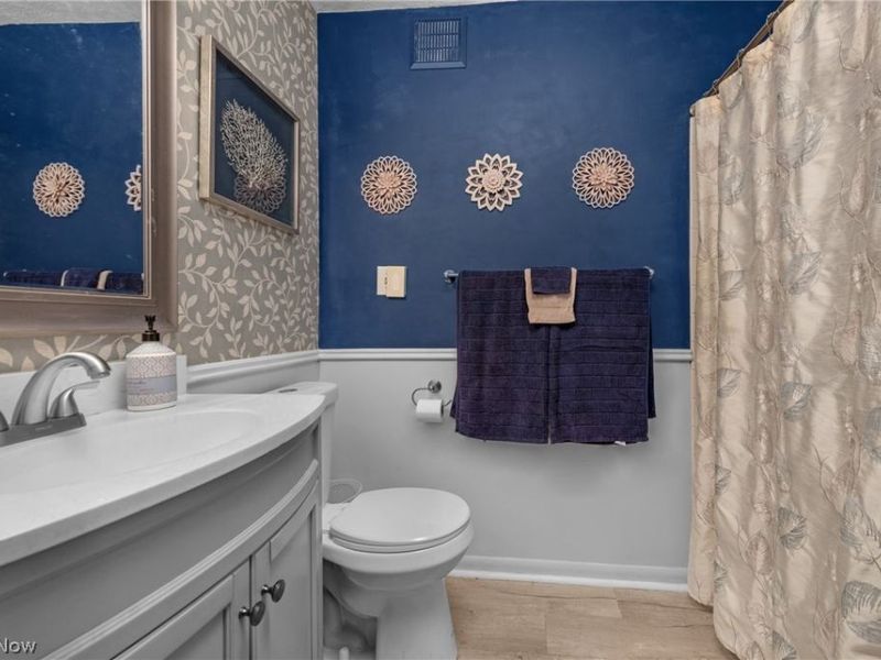 4089 W 229th Street, Fairview Park, OH 44126 Photo 26