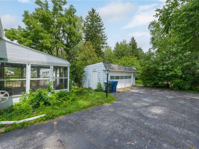4089 W 229th Street, Fairview Park, OH 44126 Photo 38