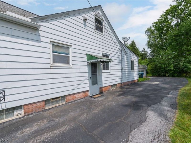 4089 W 229th Street, Fairview Park, OH 44126 Photo 41