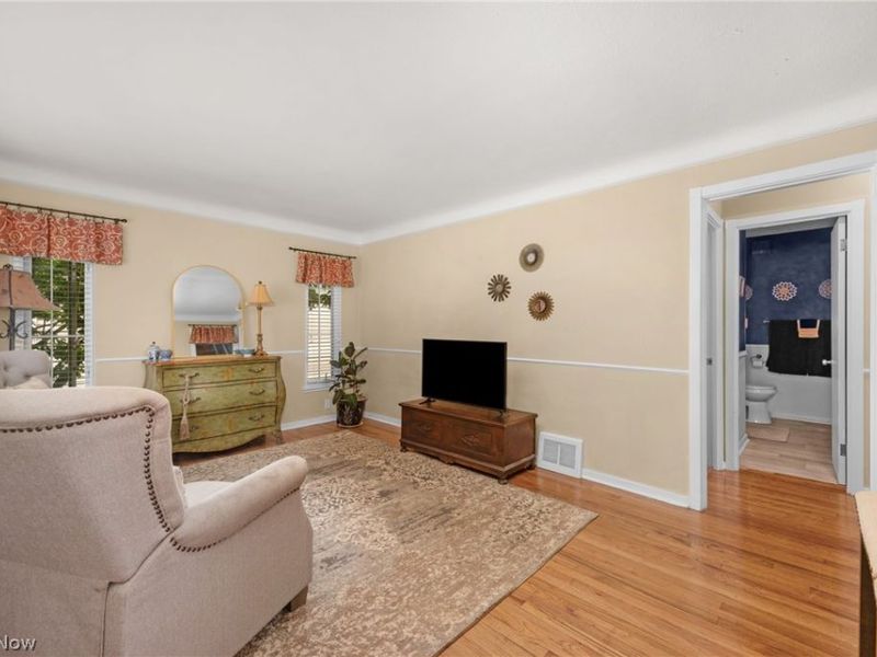 4089 W 229th Street, Fairview Park, OH 44126 Photo 8