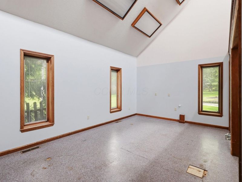 415 E Home Road , Springfield, OH 45503 Photo 54