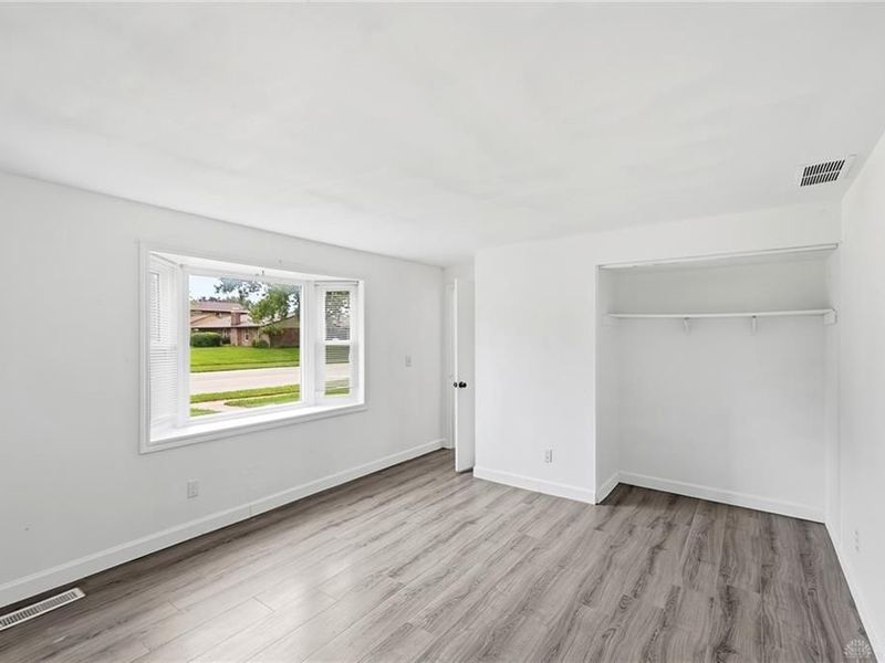 5880 Charlesgate Road, Huber Heights, OH 45424 Photo 23