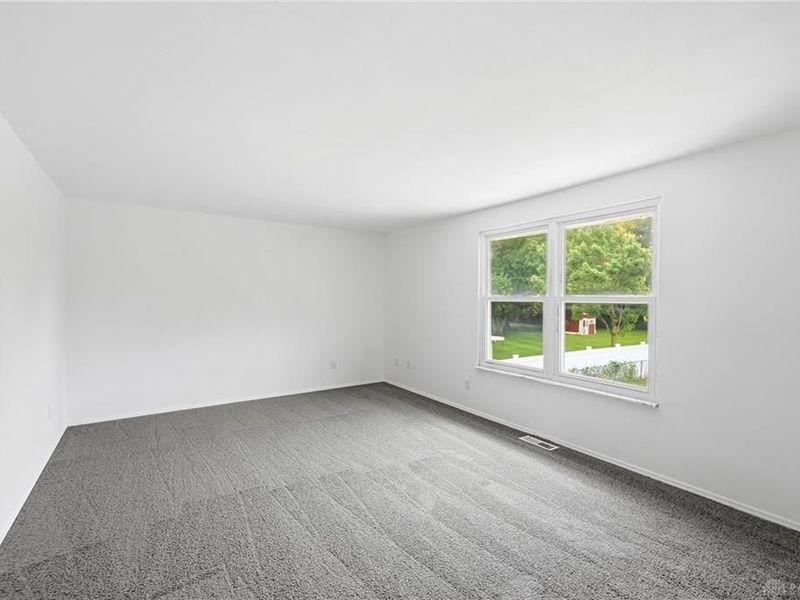 5880 Charlesgate Road, Huber Heights, OH 45424 Photo 25