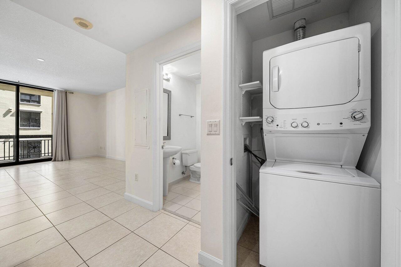 801 S Olive Avenue, Unit 715, West Palm Beach, FL 33401 Photo