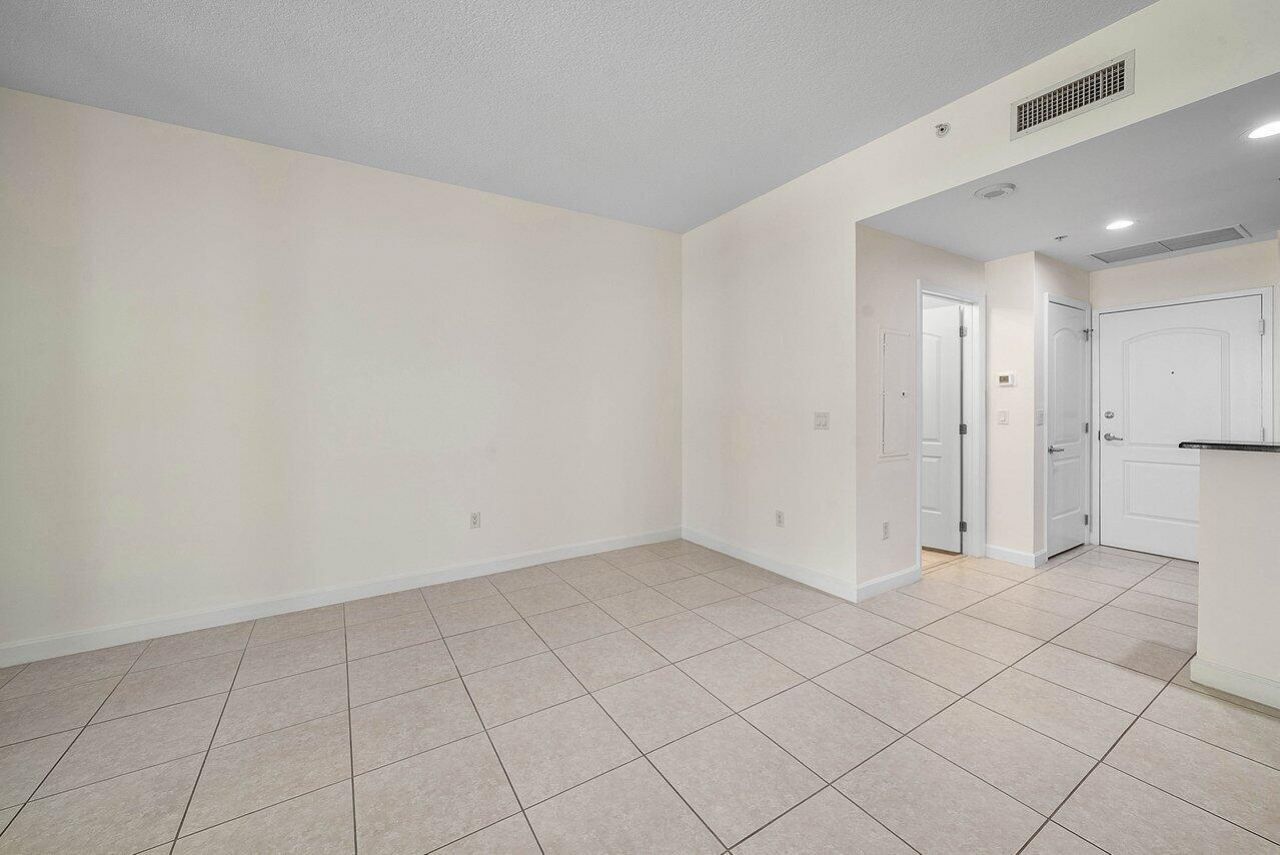 801 S Olive Avenue, Unit 715, West Palm Beach, FL 33401 Photo