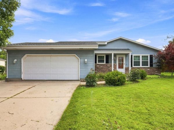7015 61st AVENUE, Kenosha, WI 53142