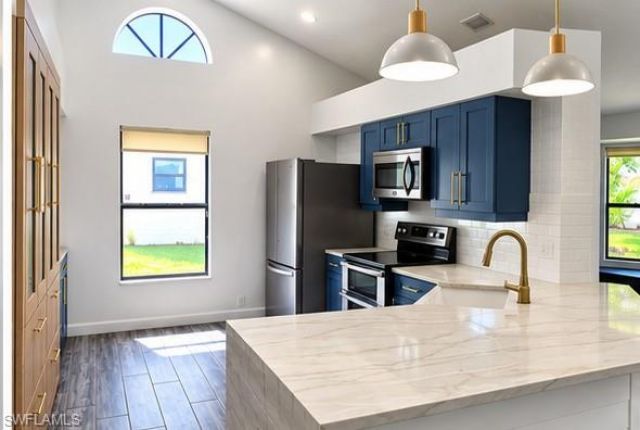 6656 Wakefield Dr, Fort Myers, FL 33966 Photo