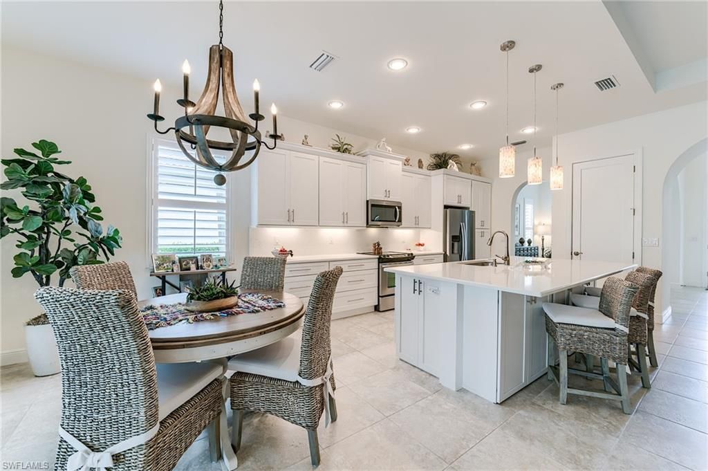 10566 Carena Cir, Fort Myers, FL 33913 Photo
